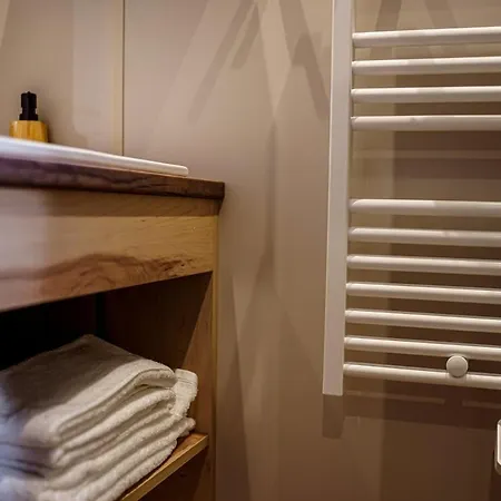 Confort, Proche Puy Dufou, Plan D'eau Prive