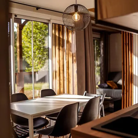 Confort, Proche Puy Dufou, Plan D'eau Prive